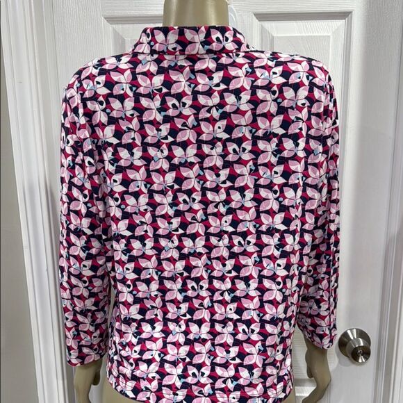 Pink and White 3/4 Sleeve Button Down Shirt with Notched Collar - Picture 8 of 8